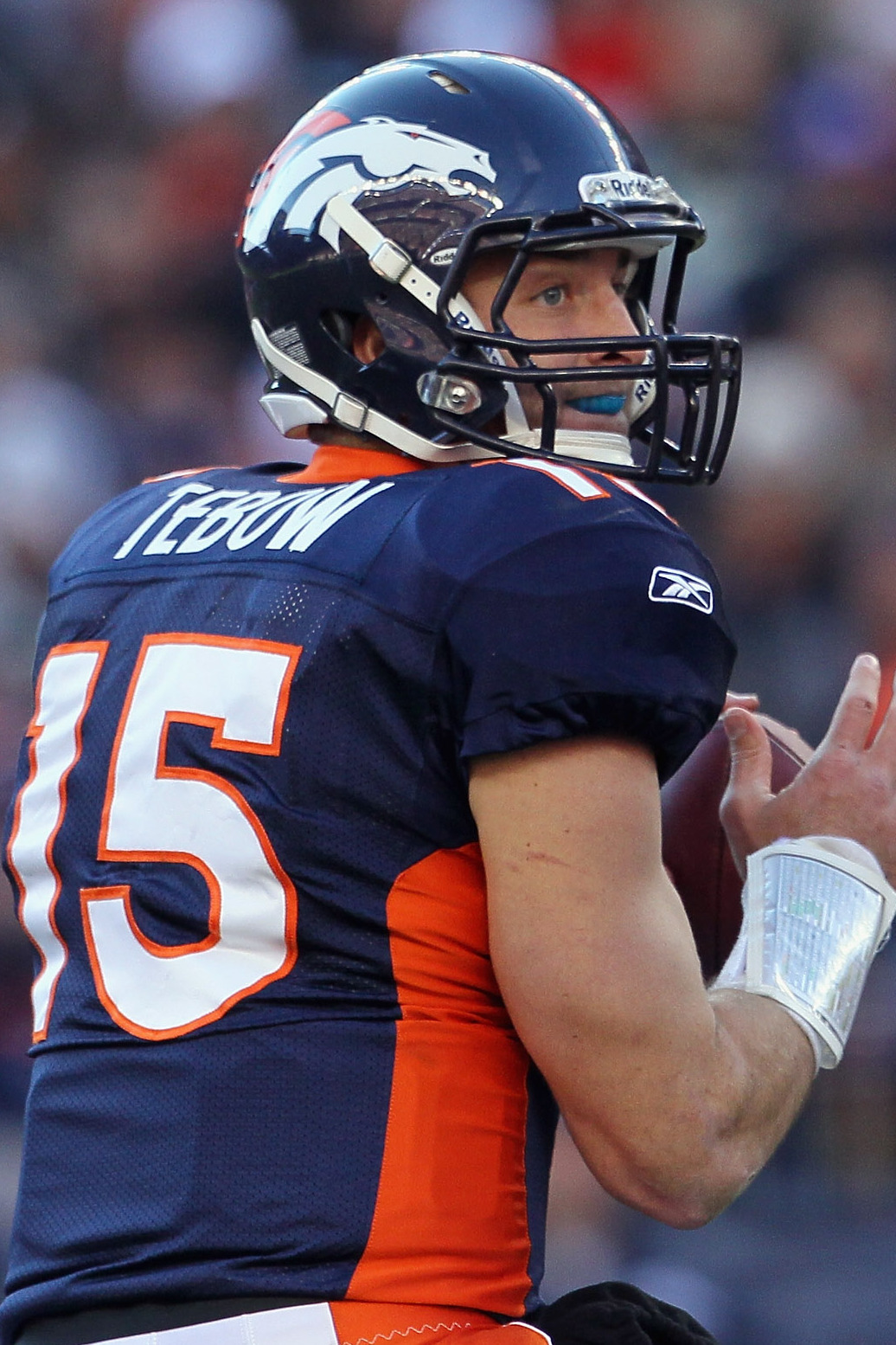 Tim Tebow hazed by vets to look like monk - Page 2 - ESPN