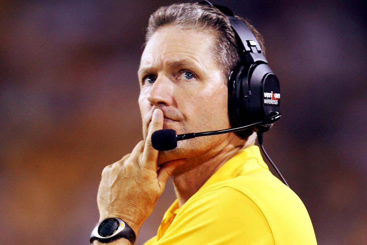 Atlanta Falcons General Manager and Head Coach Ignore Patriot Way