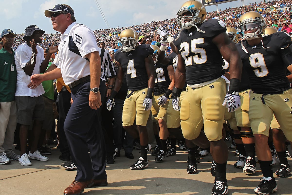 Notre Dame Recruiting: Gunner Kiel Won't Be a Savior in ...