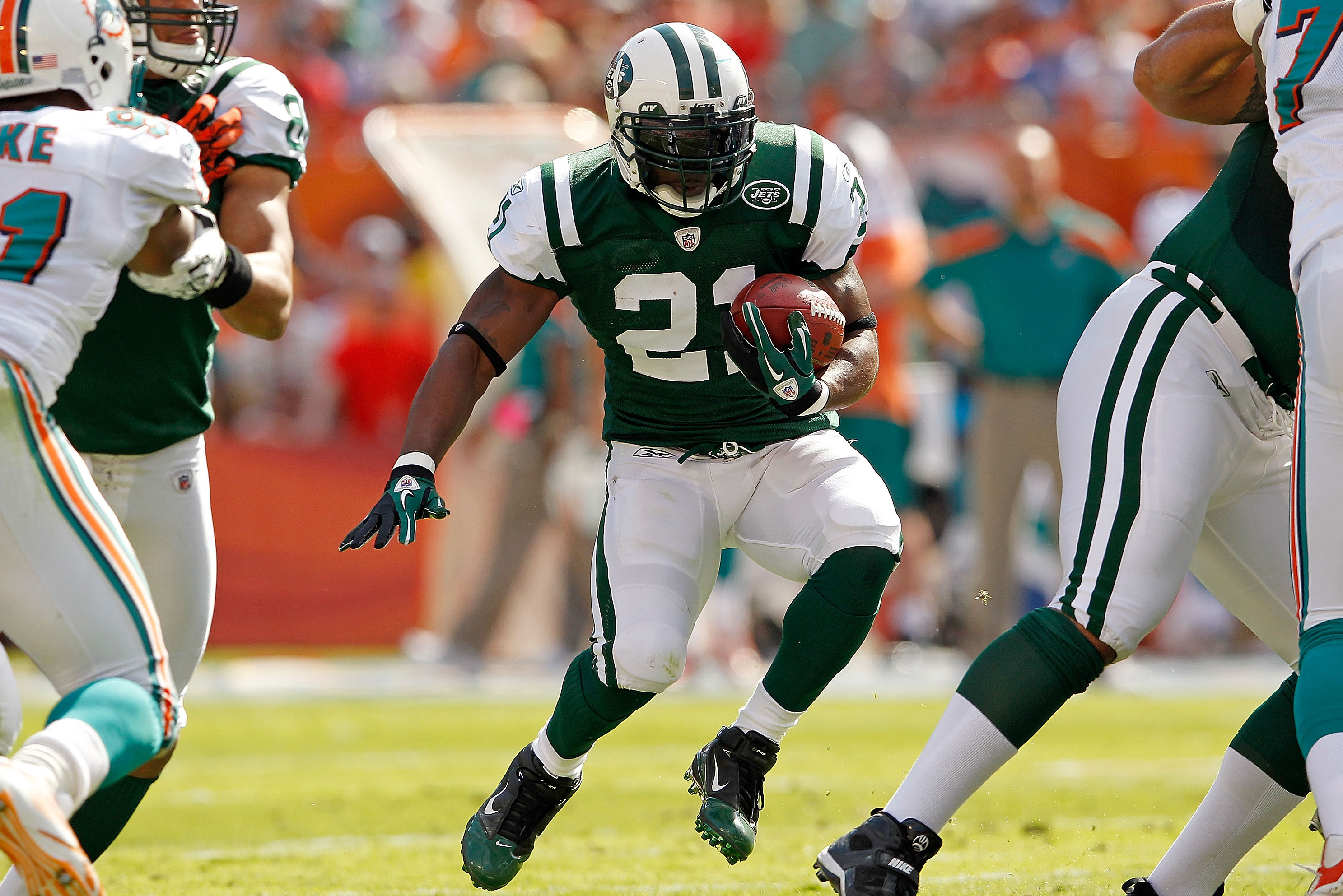 LaDainian Tomlinson may visit NY Jets, report says 