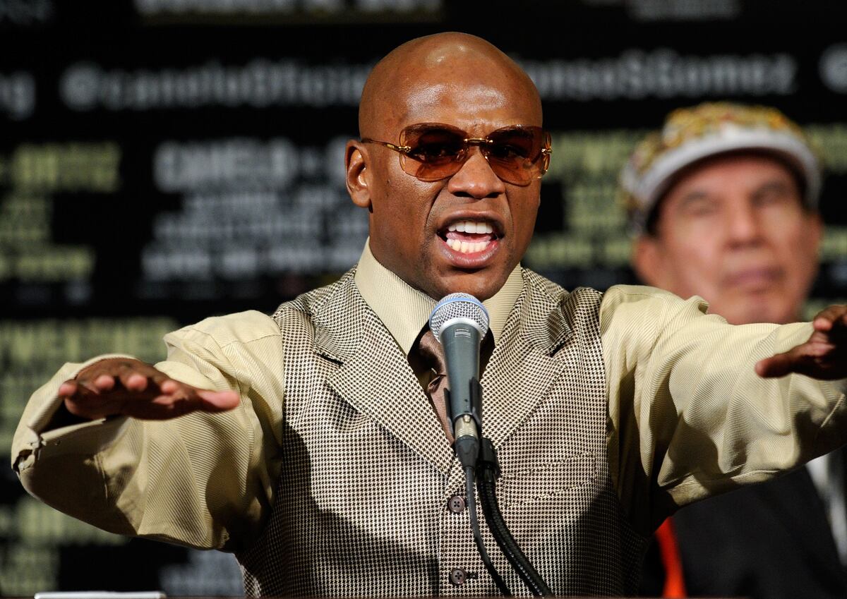 Mayweather vs. Pacquiao Video: Floyd Says No to Proposed ...