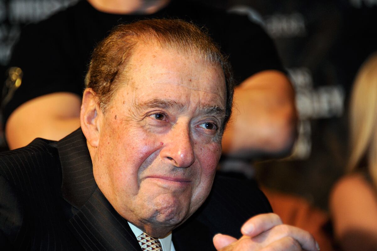 Mayweather vs. Pacquiao: Bob Arum Must Man Up and Make Superfight