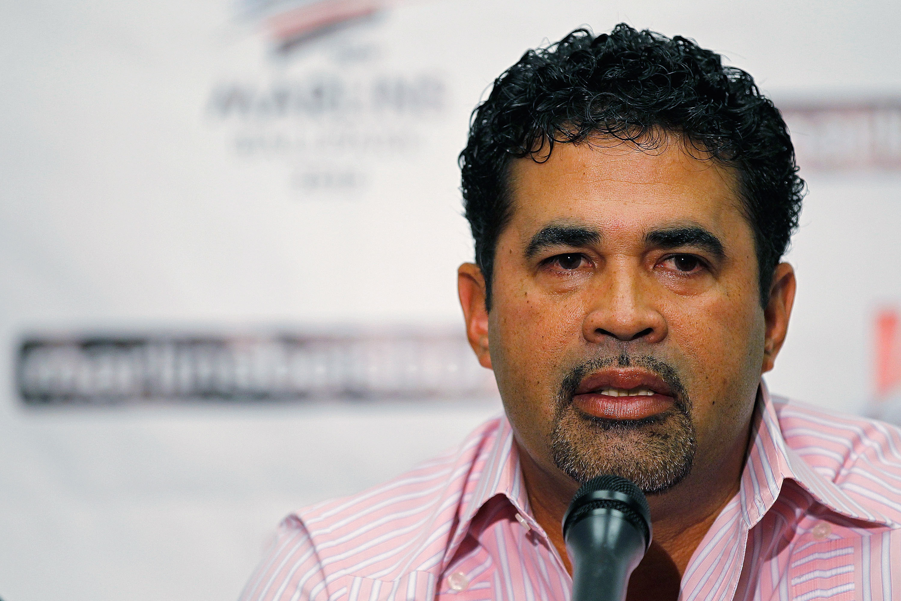 Ozzie Guillen Takes Blame for Marlins' Losing Ways, Admits He Is