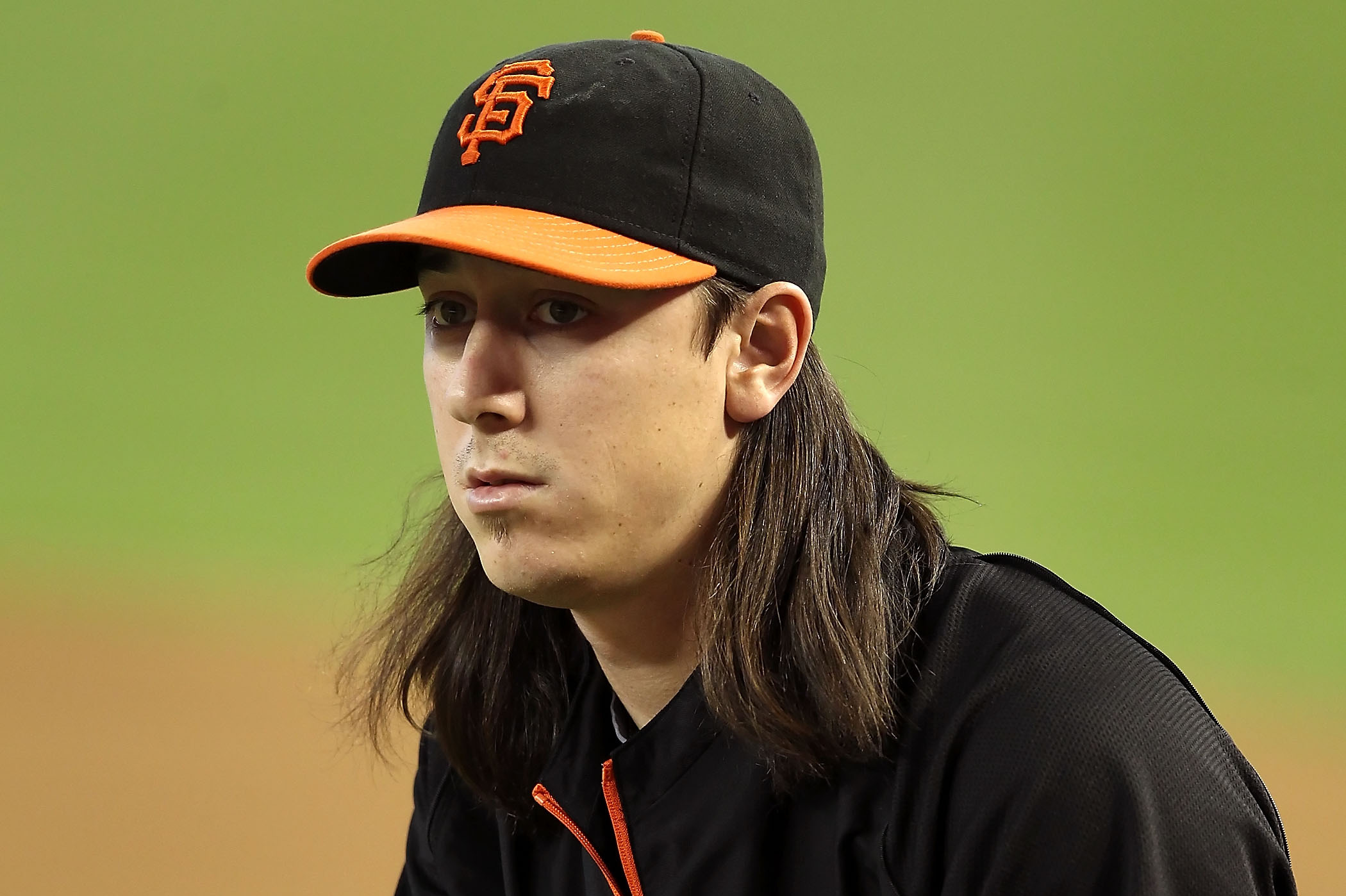 Tim Lincecum Has Not Officially Retired, But He's Gone Completely Off The  Grid