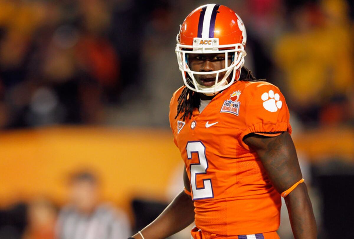 College Football Recruiting: 5 Potential Freshmen Standouts for 2012