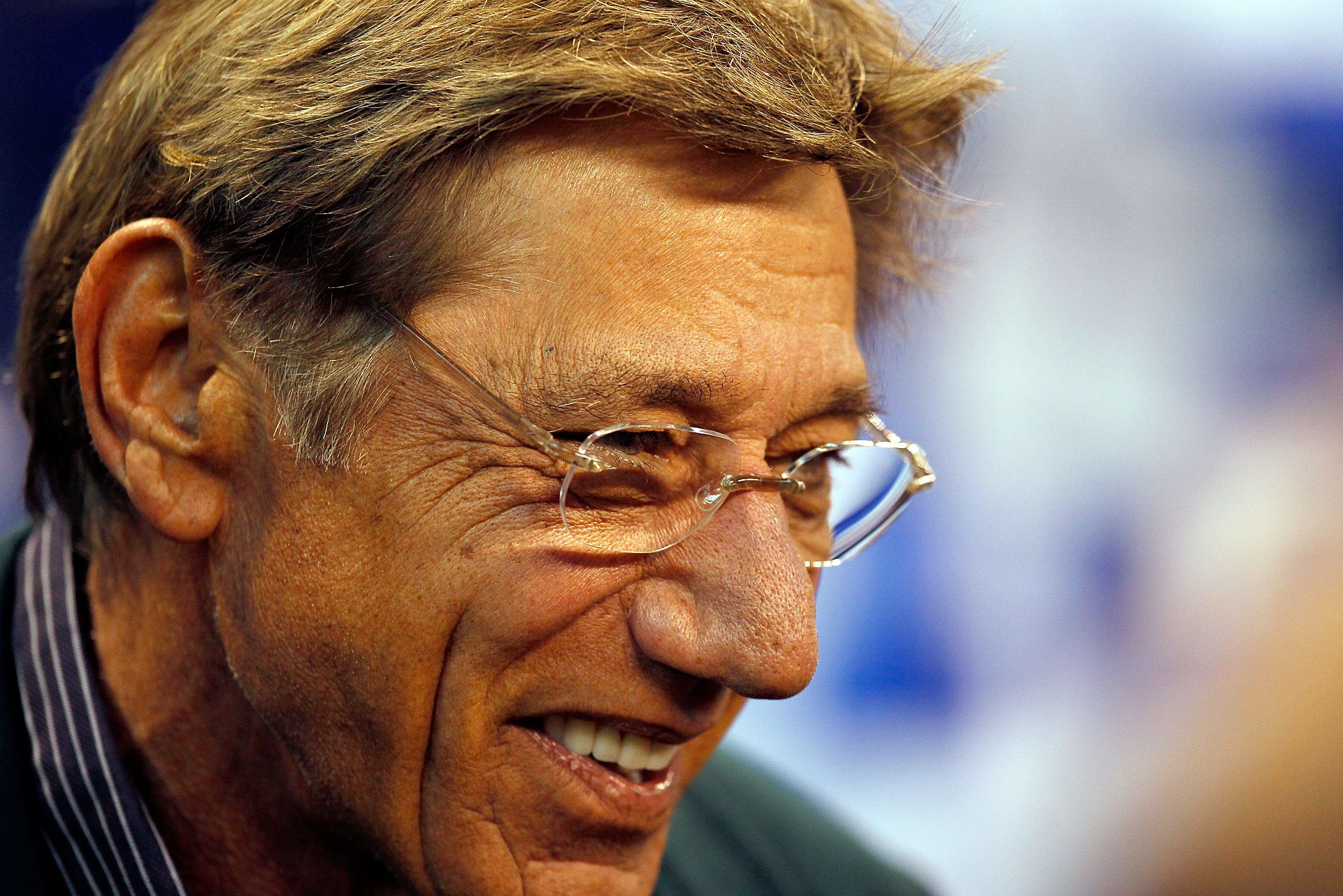 A day in the life of Jets legend Broadway Joe Namath, octogenarian - ESPN