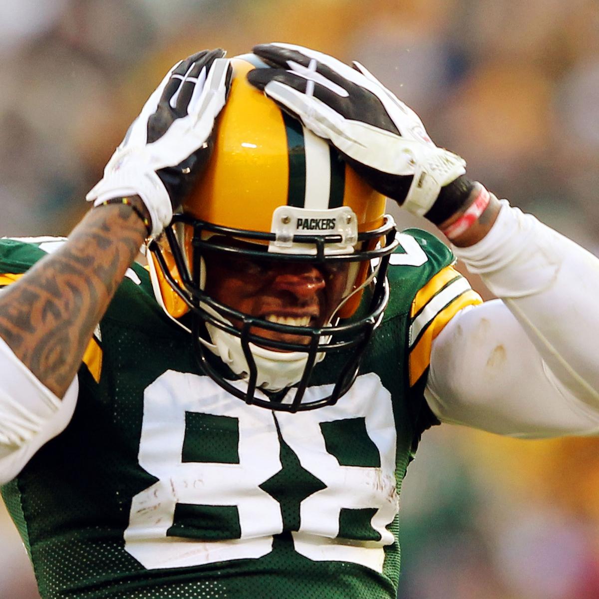 Tight end Jermichael Finley waiting for offers to exceed insurance