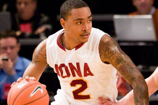 Iona Basketball Momo Jones Scores 43 In Gaels Win Over Canisius