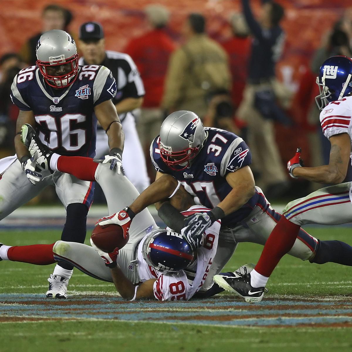 Superbowl 42-Giants/Patriots-24x20 Signed Photo-Eli Manning