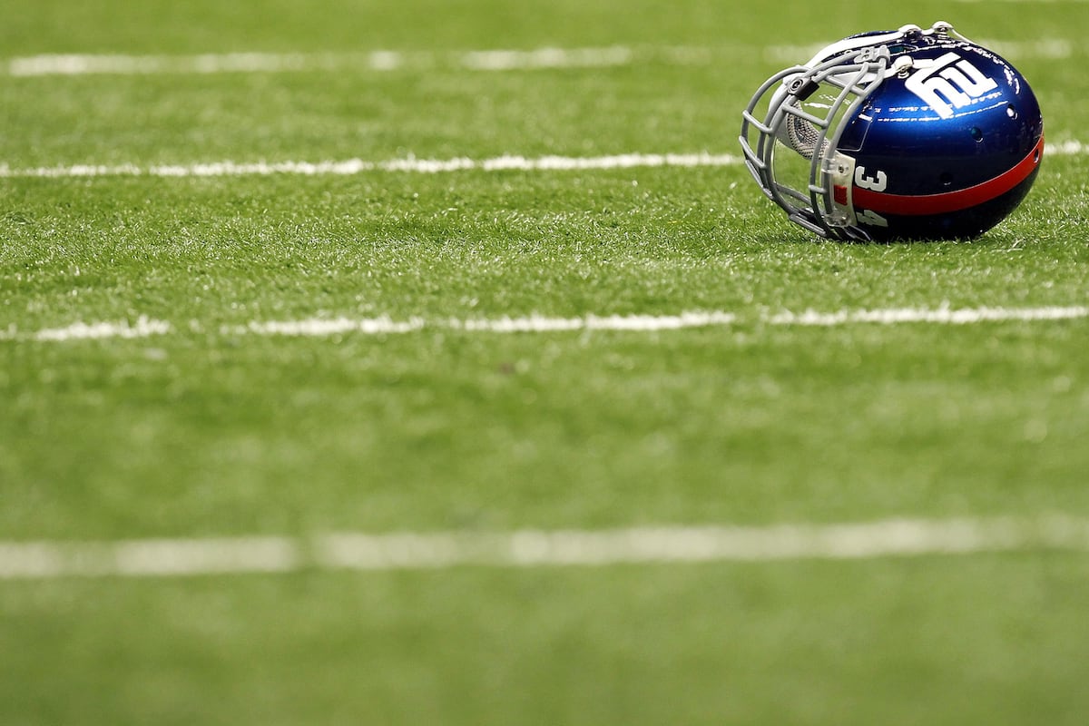 Super Bowl Predictions 2012: Unsung Defensive Player Will Be XLVI Hero ...