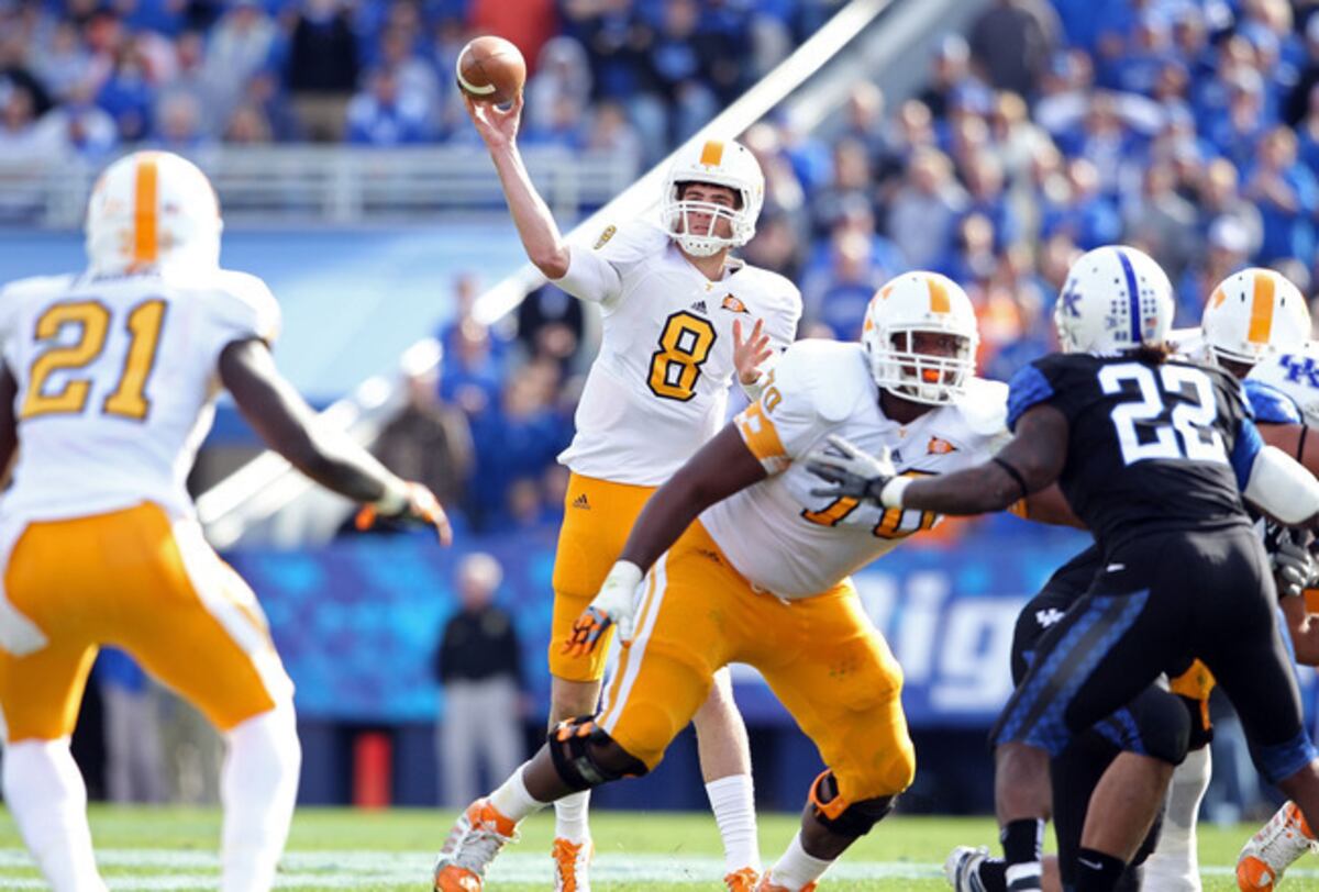 Tennessee Volunteer Football: Evaluating the 2012 Recruiting Class