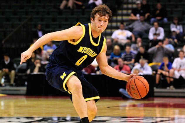 Michigan Basketball Wolverines Roll Past Nebraska Will Face