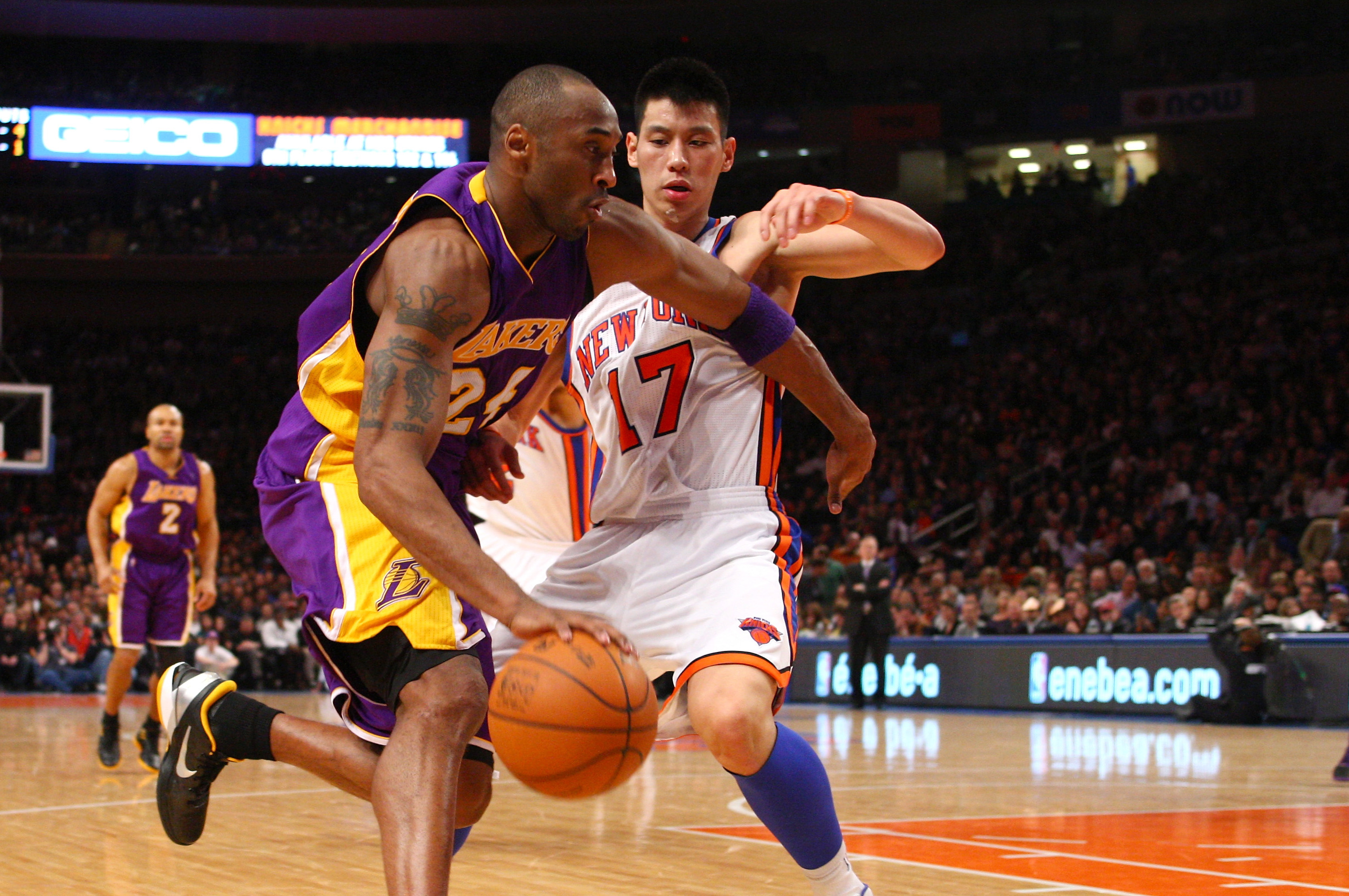 Lakers' Jeremy Lin trying to meet challenge of playing with Kobe Bryant –  Daily News