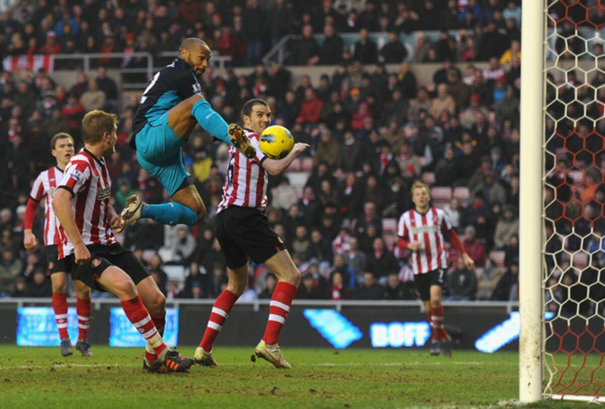 Luis Suarez Controversy, Thierry Henry Goal, Barcelona Defeat and More