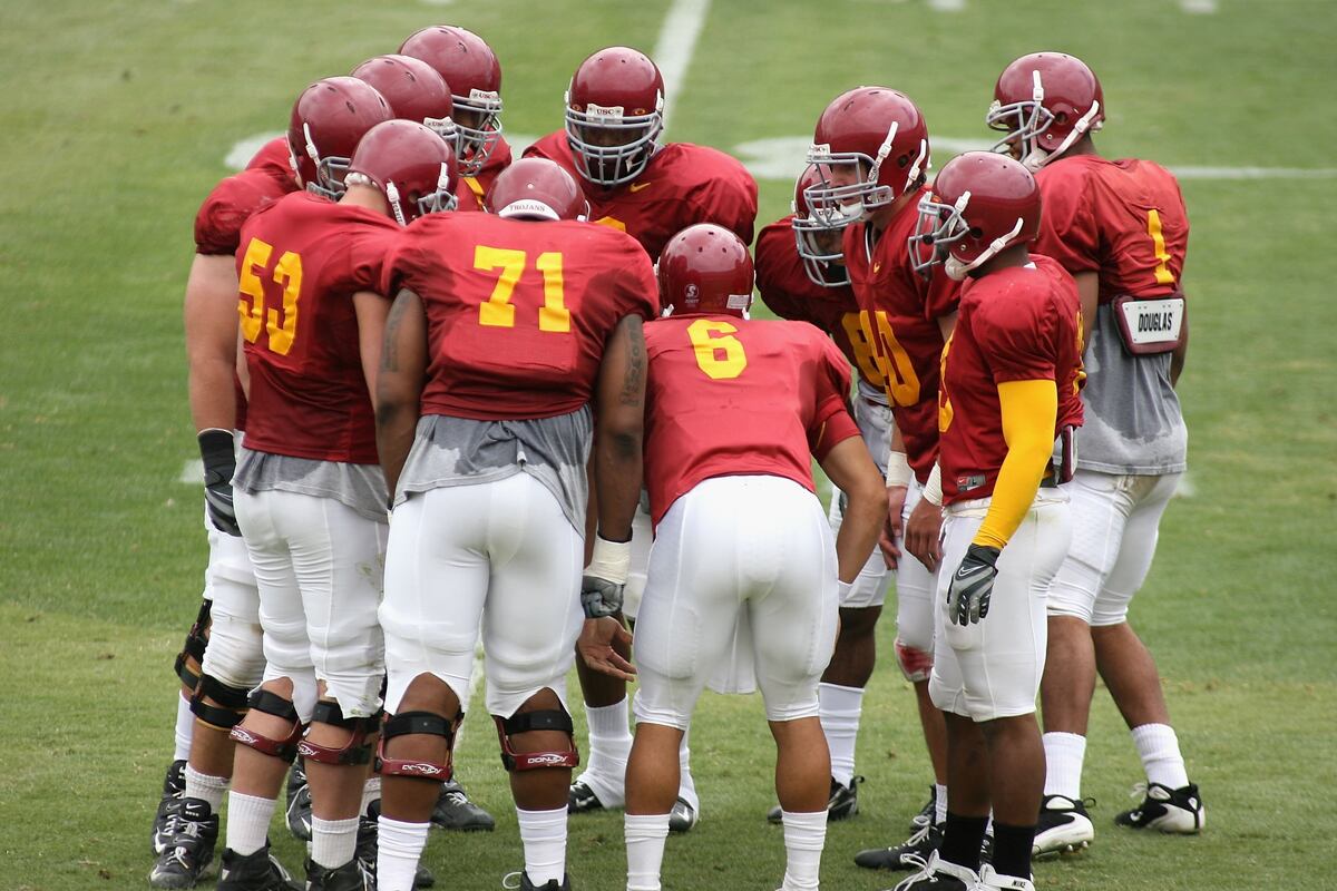 College Football Spring Practice Start Dates and Spring Game Schedules