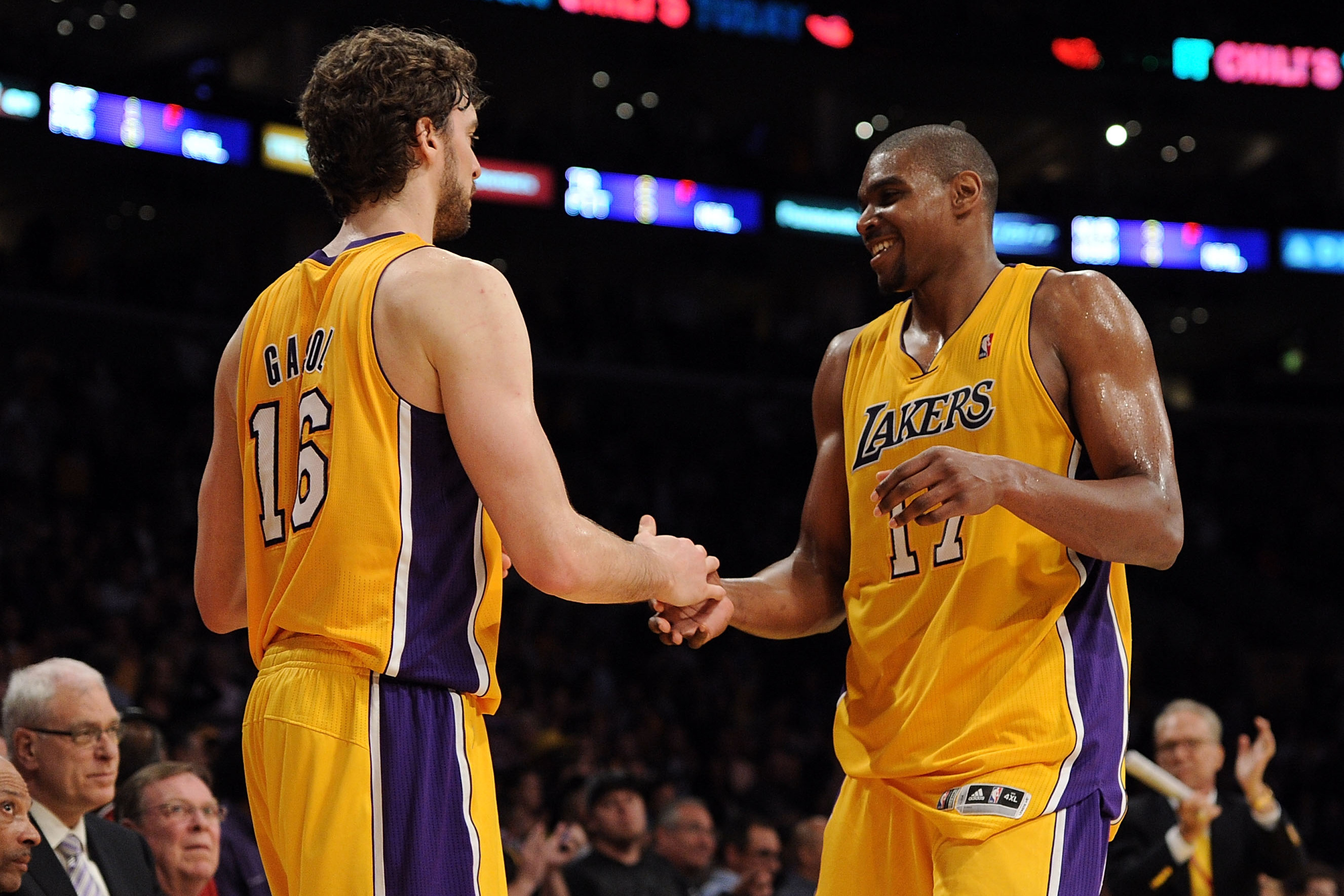 Lakers Rumors Los Angeles Would Be Foolish To Break Up Pau Gasol Andrew Bynum Bleacher Report Latest News Videos And Highlights