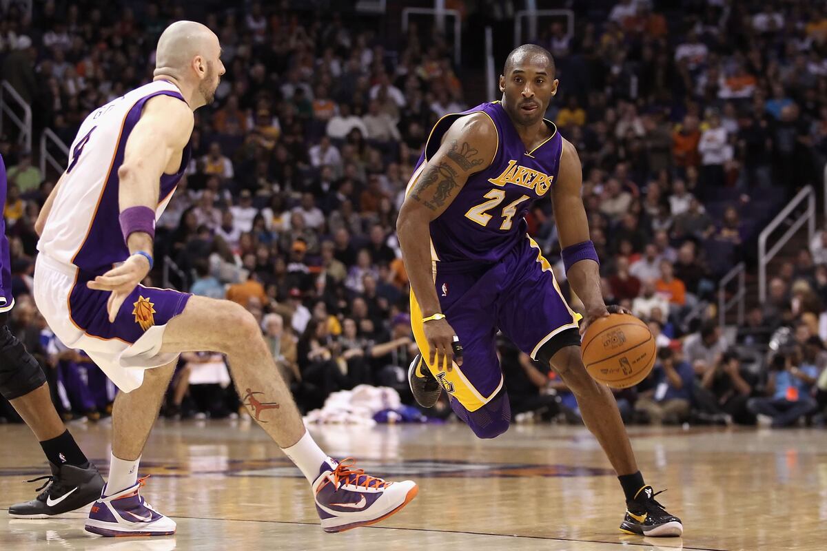 Phoenix Suns vs. LA Lakers: TV Schedule, Live Stream ...