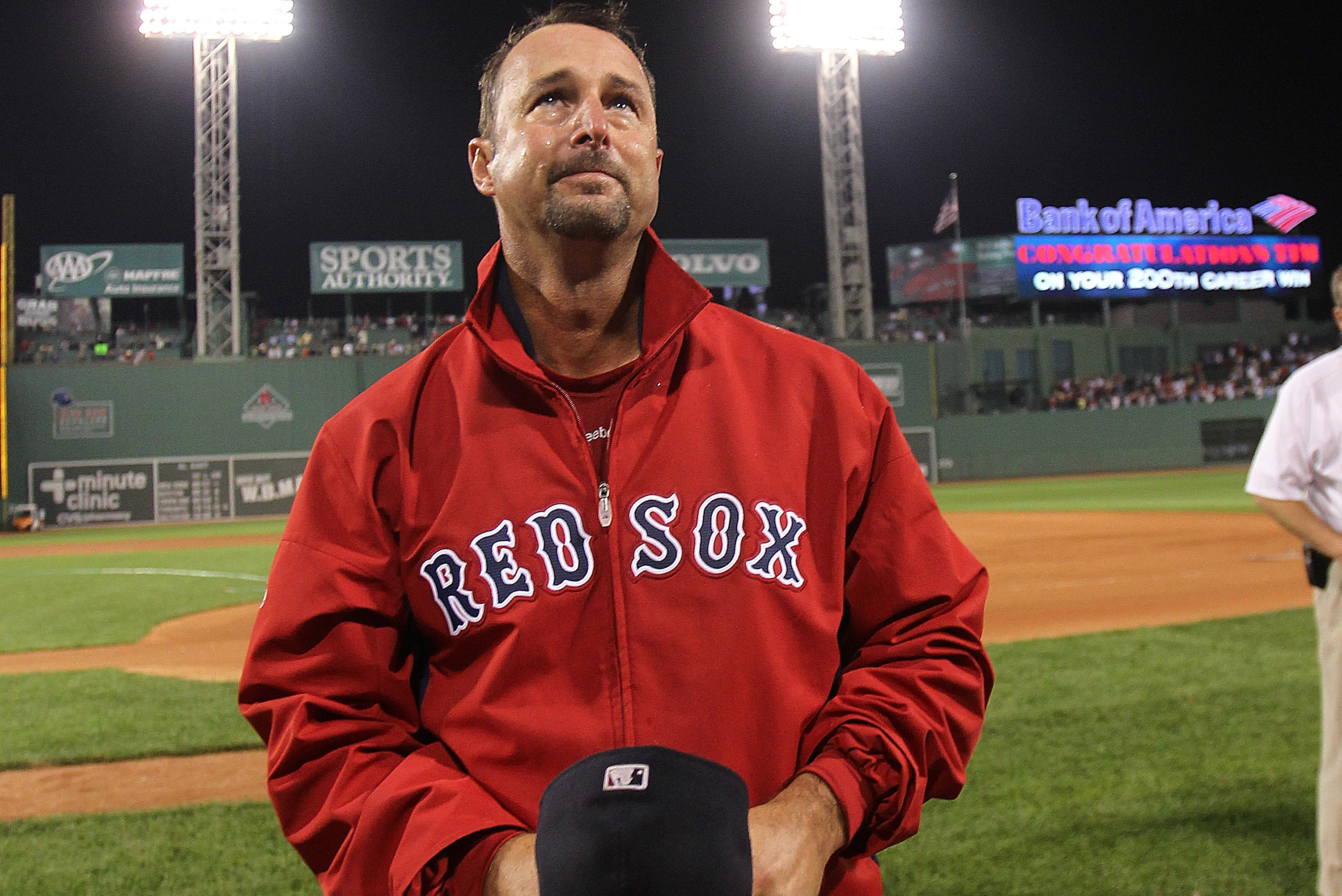Tim Wakefield appears at Hanover PTO event
