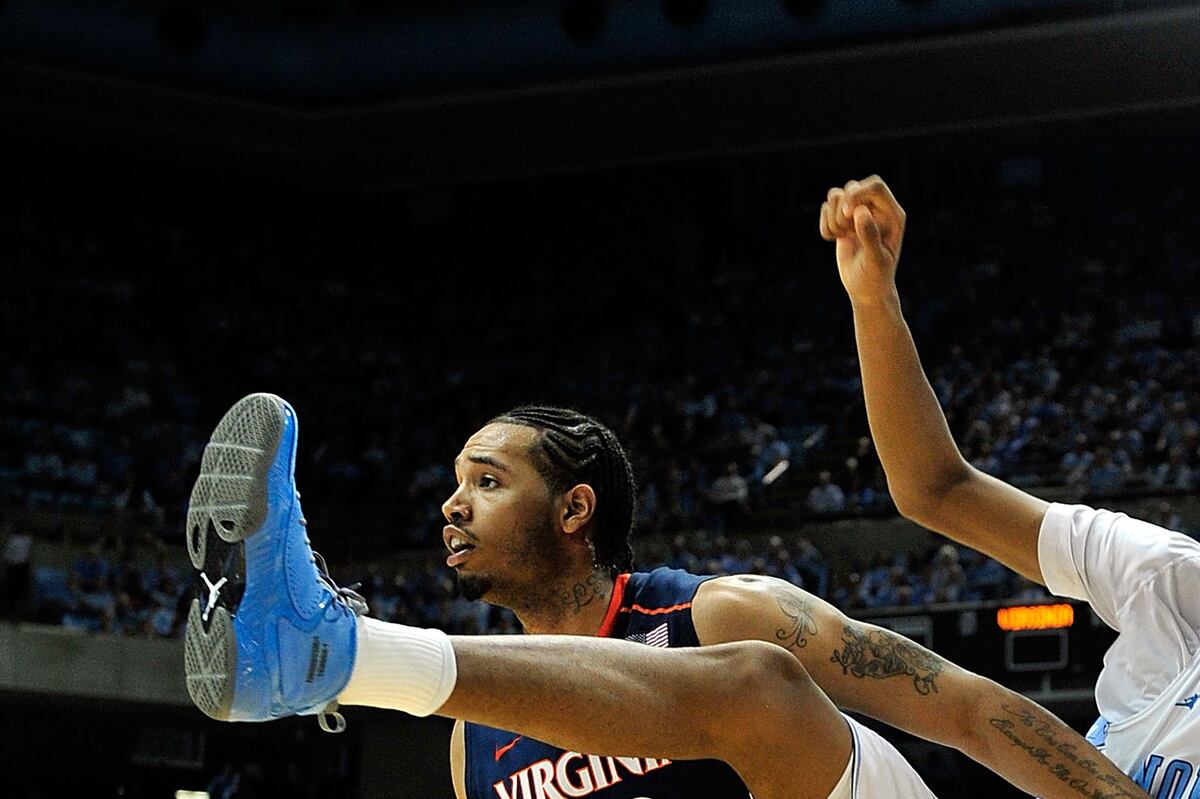 Virginia vs. Maryland Cavaliers' 2nd Half Avalanche Buries Terrapins