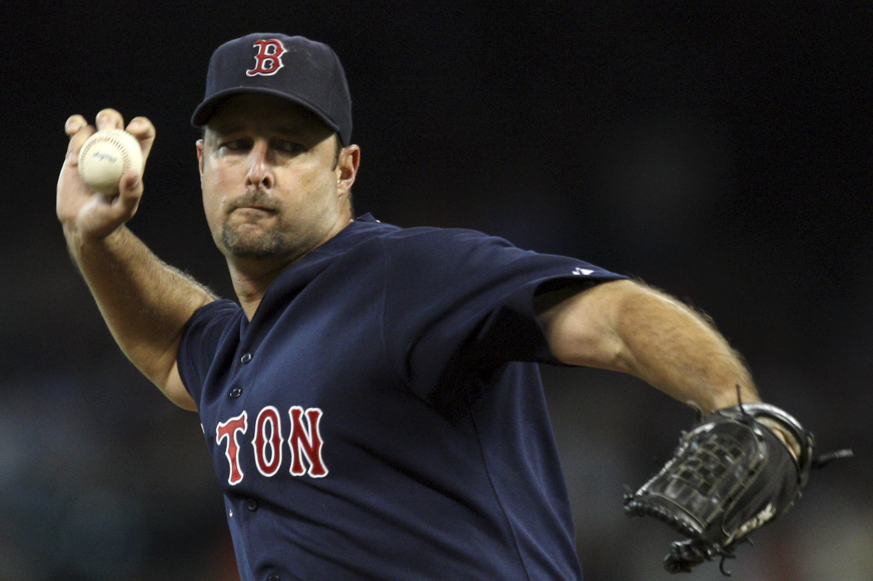 Tim Wakefield, knuckleballer who won 2 World Series with Red Sox