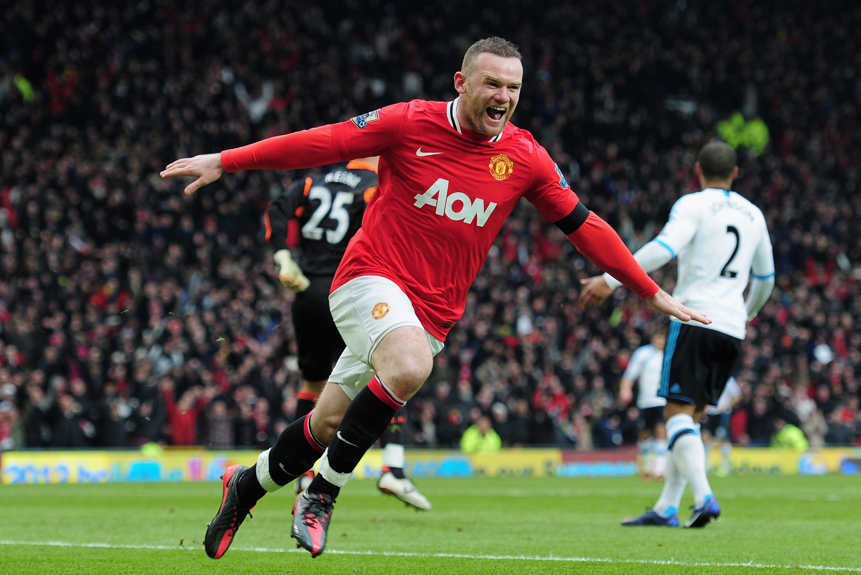 Wayne Rooney's Best Goals: Our Top 10 From The Manchester United