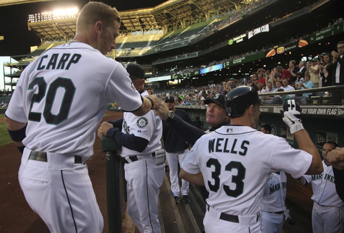 Seattle Mariners players training for the next season