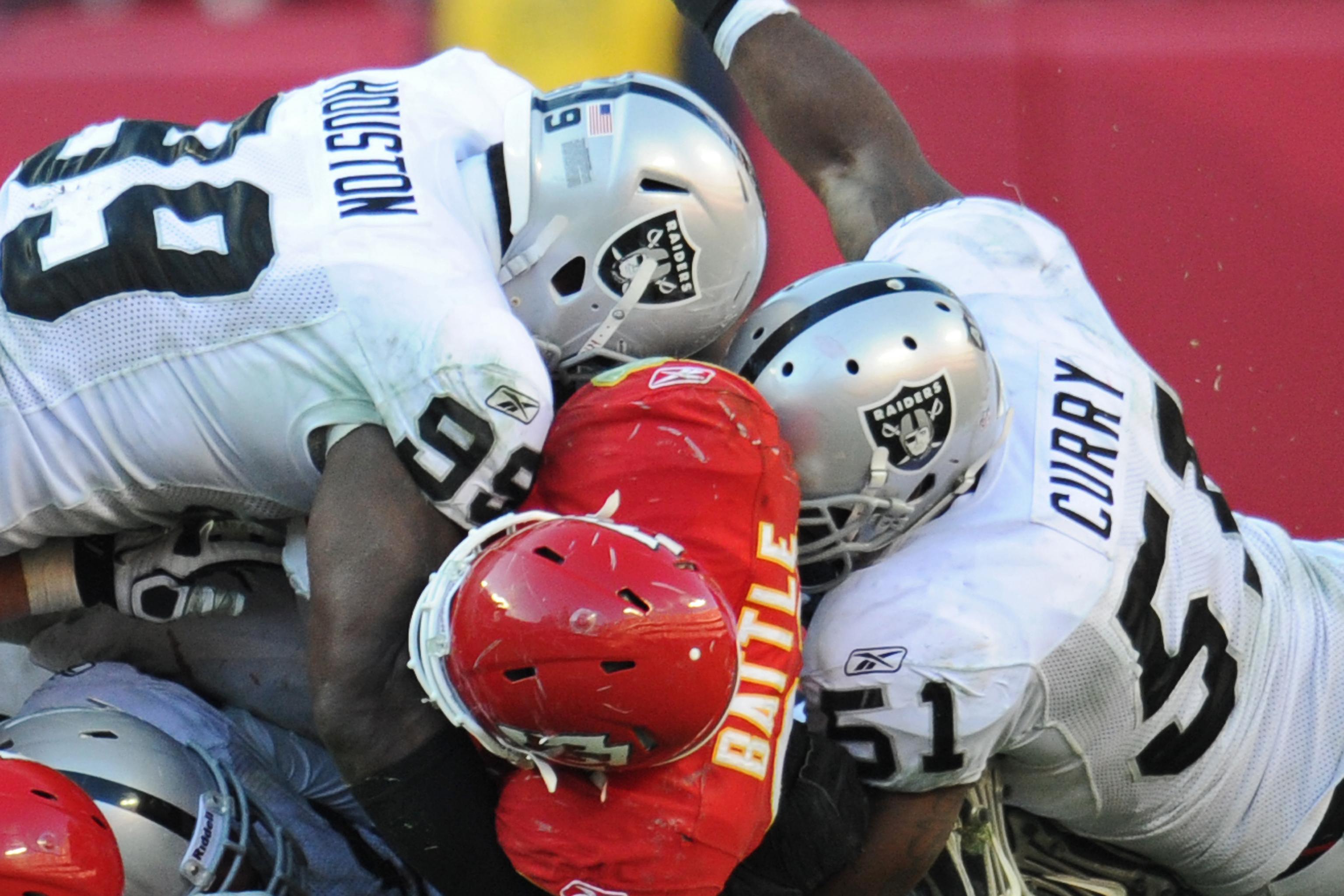 A History Of The Raiders And Chiefs Rivalry Through The Years