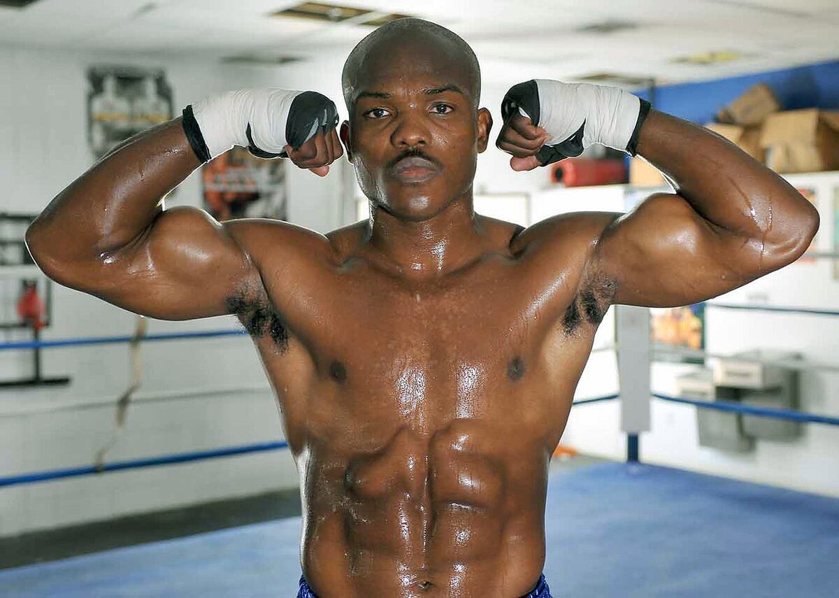 Timothy Bradley Says He'll Be First to Beat Floyd Mayweather | Bleacher