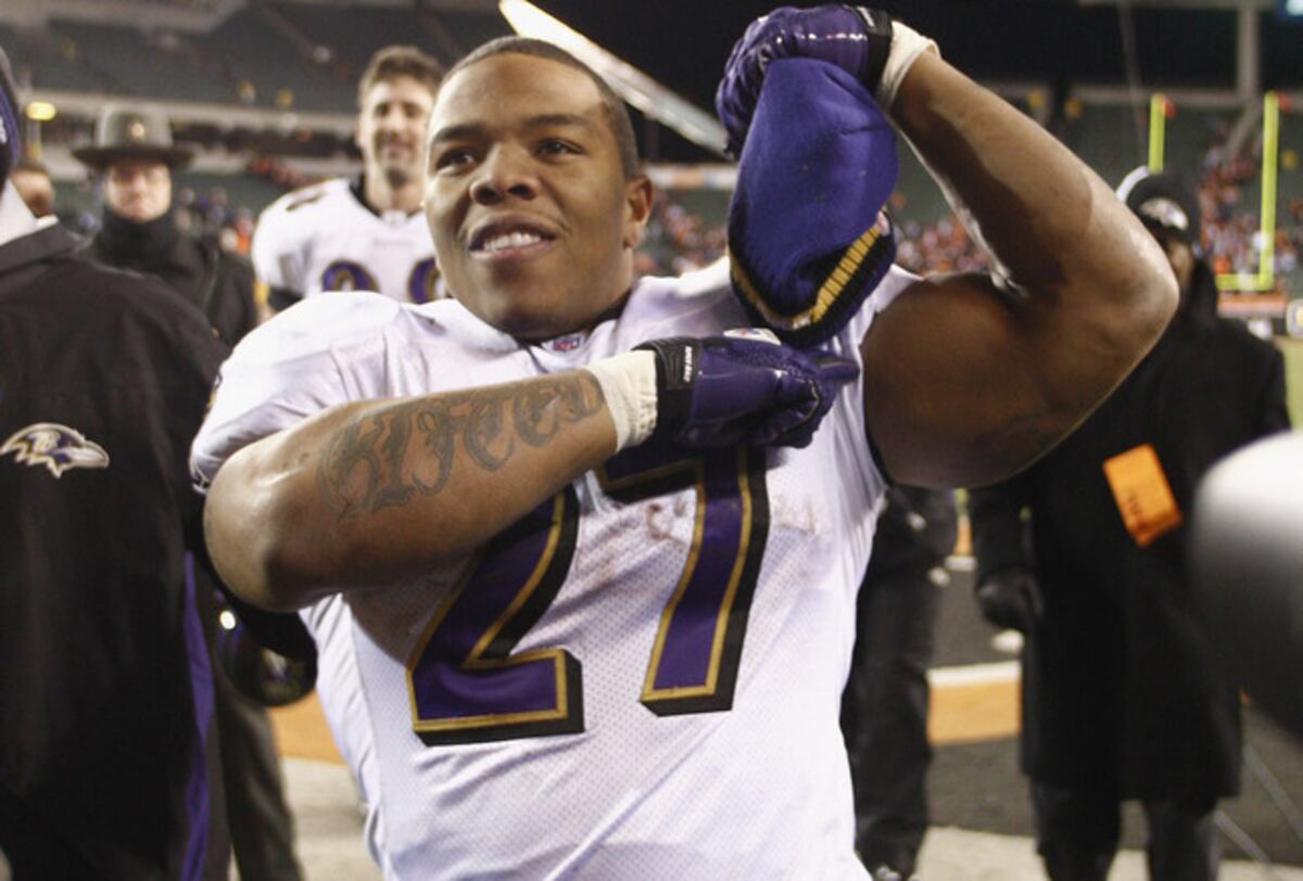 2012 NFL Free Agents: Predicting Players Guaranteed to Receive the