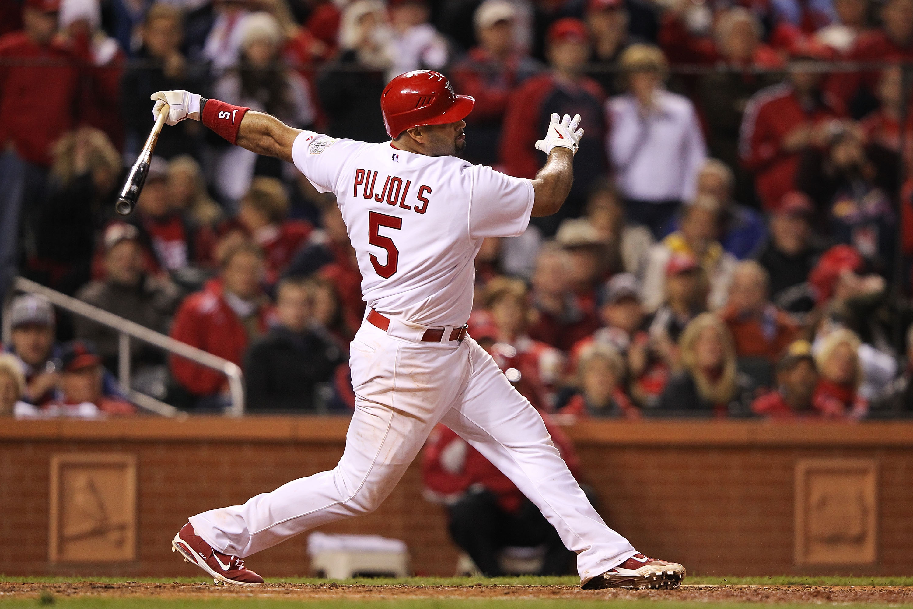 Pujols signs with Angels: 10 years, $254 million