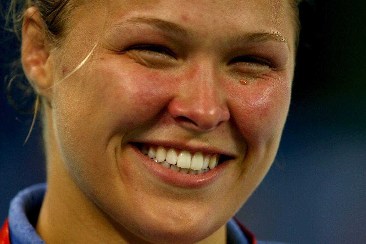 Ronda Rousey "No High School Wrestler Can Beat a Judo Player