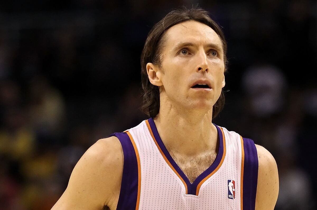 Phoenix Suns Why the Aging Steve Nash Might Not Be Dealt
