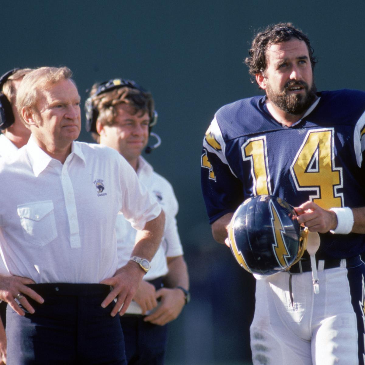 Dan Fouts of the San Diego Chargers drops back to pass against the