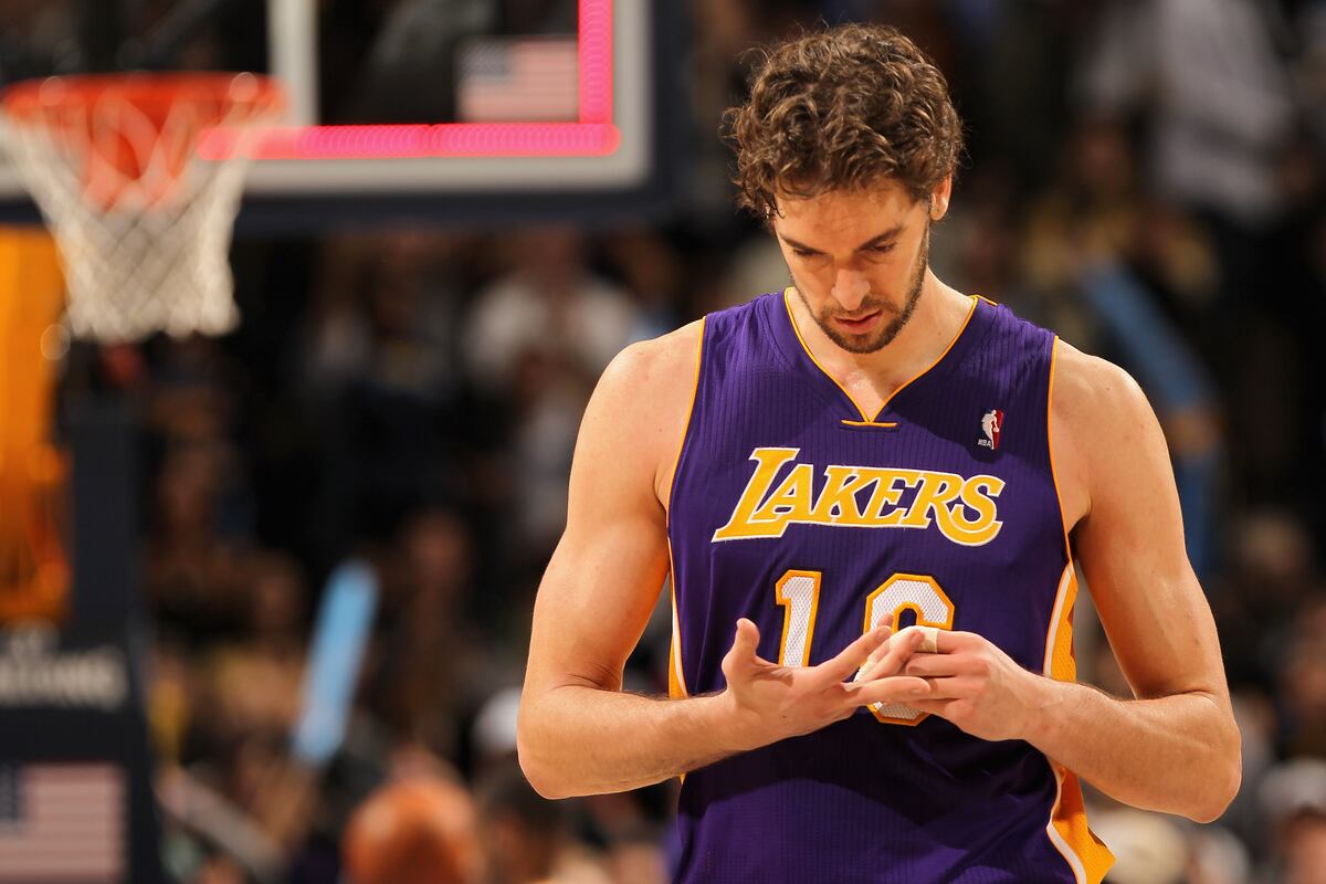 NBA Rumors: Los Angeles Lakers Must Pull Trigger on Pau ...