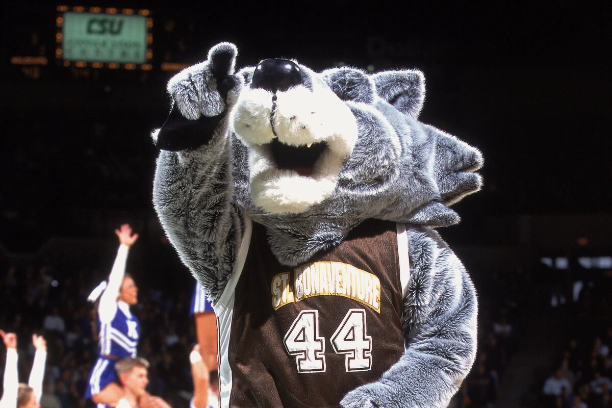 St. Bonaventure vs. Xavier Basketball Bonnies Stun Xavier, Shrink the Bubble News, Scores