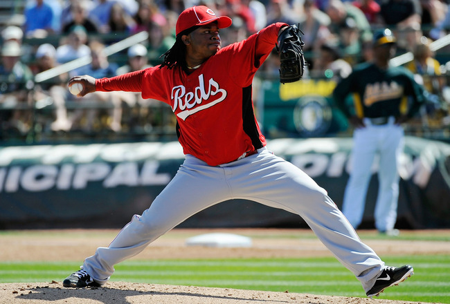 After scare, Reds' Johnny Cueto was in control