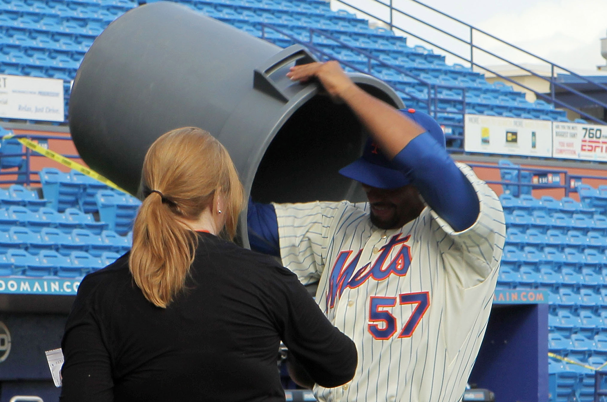 New York Mets on X: Check out @johansantana sporting our new