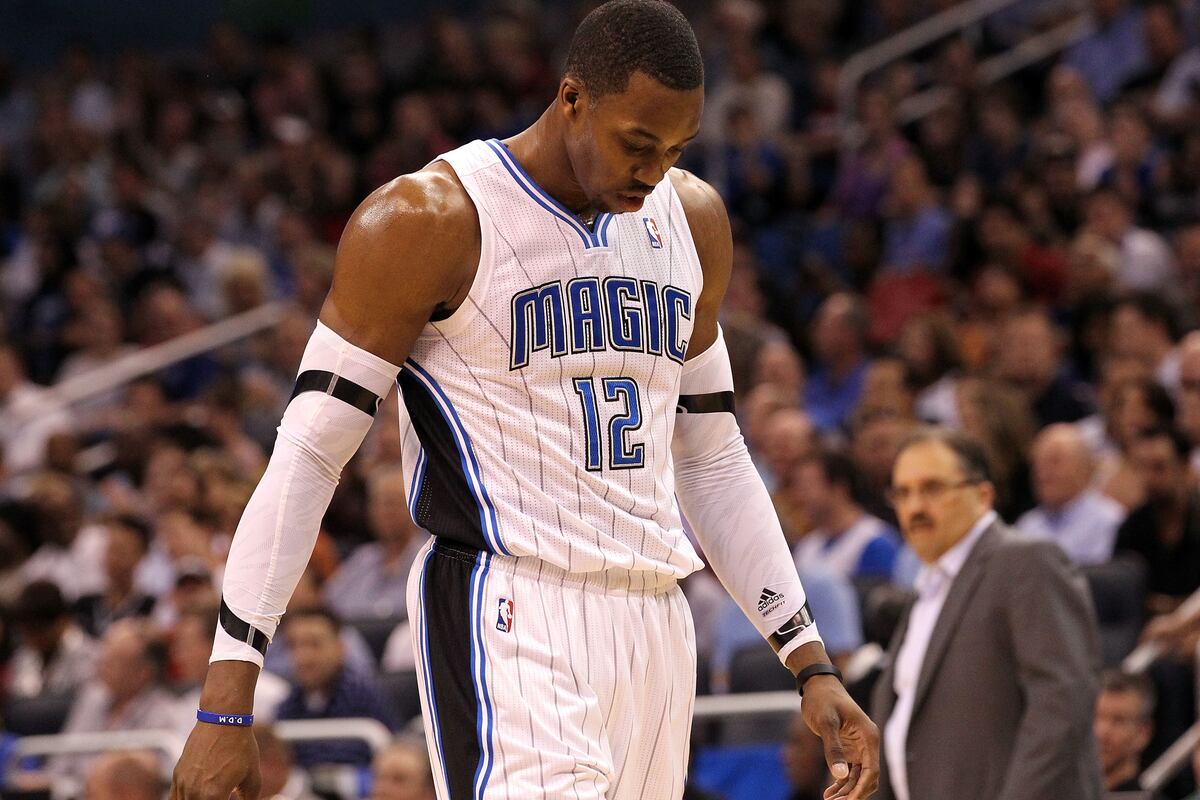 Dwight Howard Rumors Magic Set To Trade Star Center If He Won t Commit