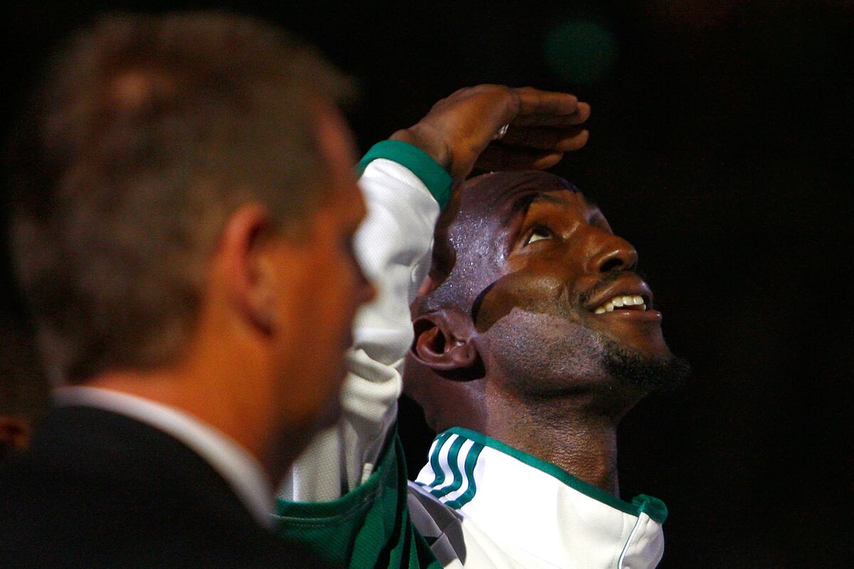 Boston Celtics Keep Waiting to Die News, Scores, Highlights, Stats