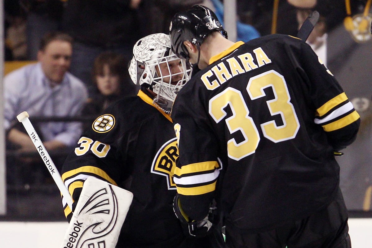 bruins tie