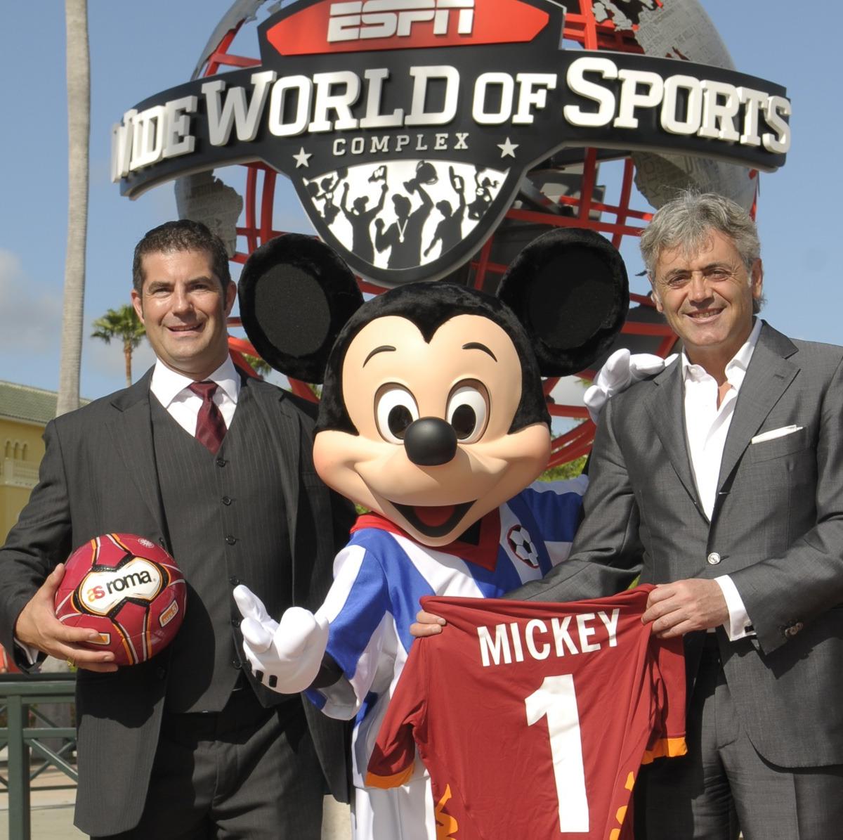 Football Power As Roma Is Going To Disney Bleacher Report