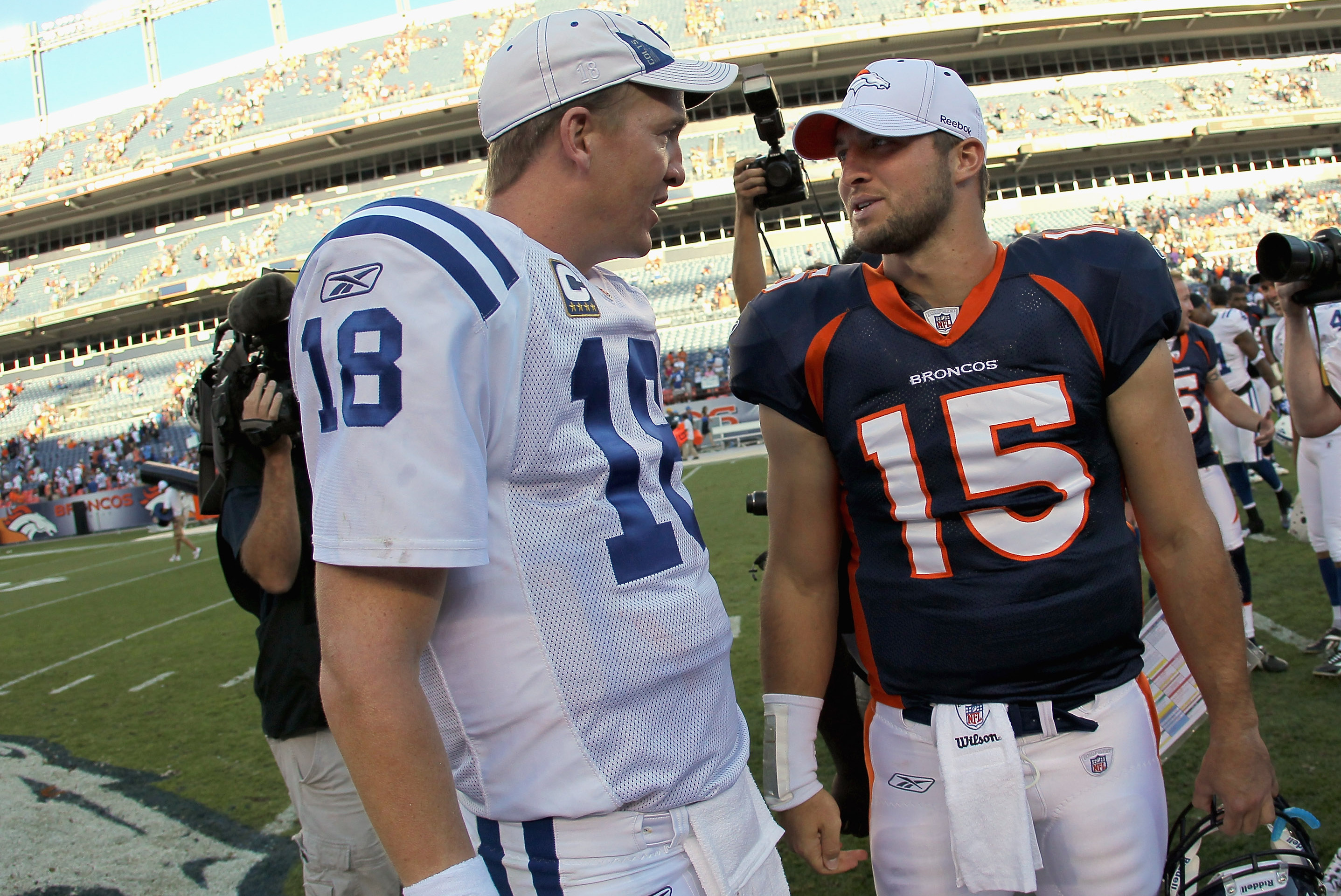 John Elway, Peyton Manning reportedly competing for record-setting Denver  Broncos sale