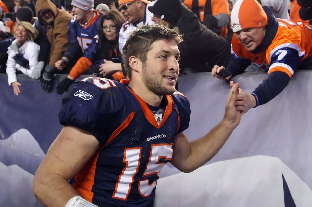 Tim Tebow Trade Rumors: Why the Denver Broncos Must Keep Him | Bleacher Report | Latest News ...
