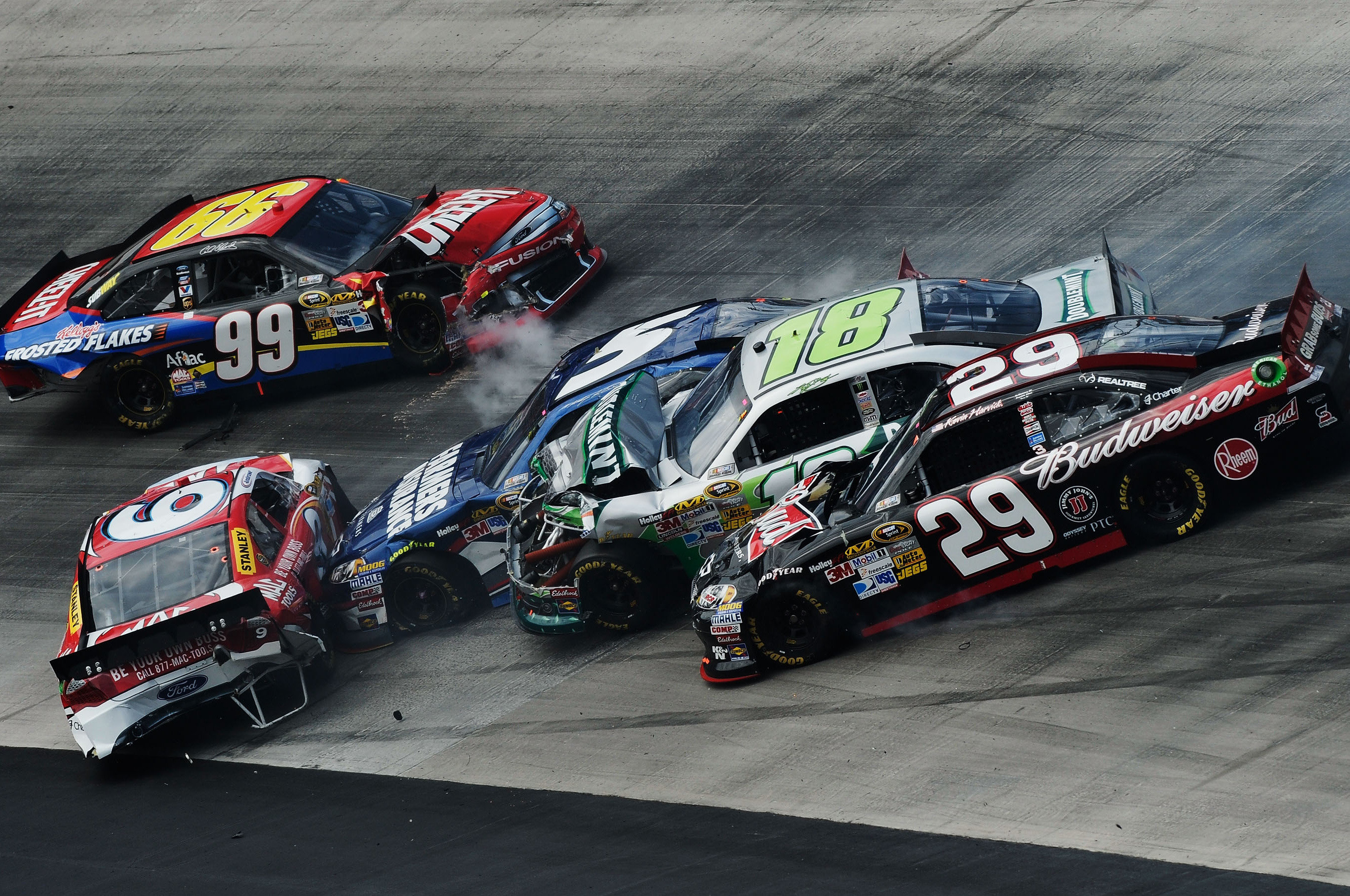 What other sports could learn from Nascar about advertising