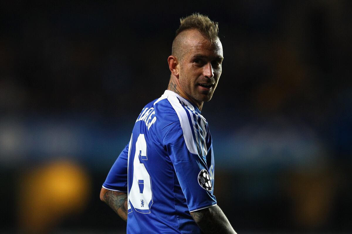 chelsea-loss-to-manchester-city-proves-midfield-is-in-desperate-need-of