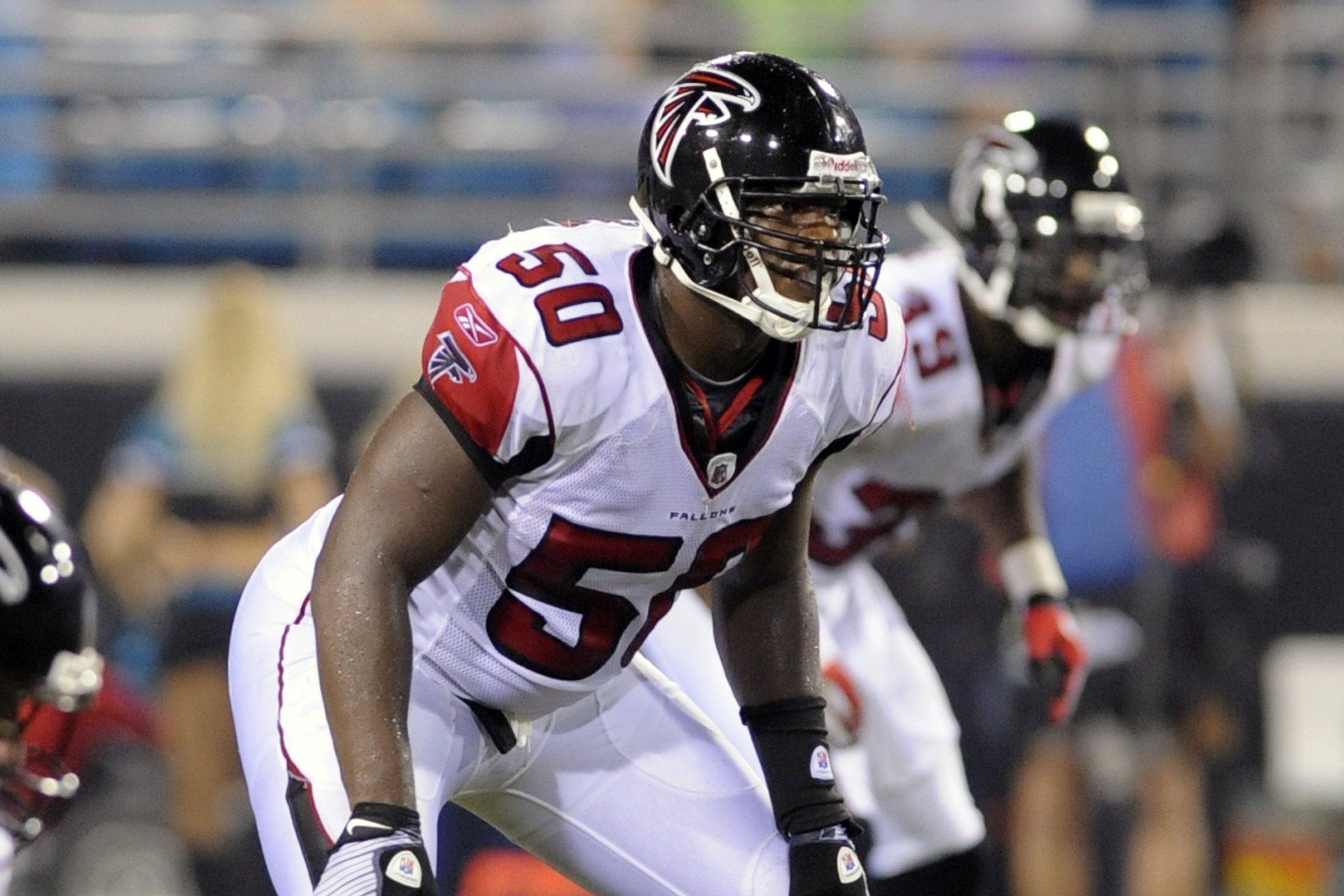 Falcons look to Lofton to become defensive leader