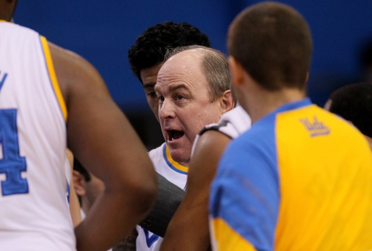 UCLA Basketball: 4 Reasons Ben Howland Should Not Have Been Retained