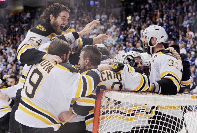 Winter Classic winners, losers: Bruins stay strong, Penguins sliding
