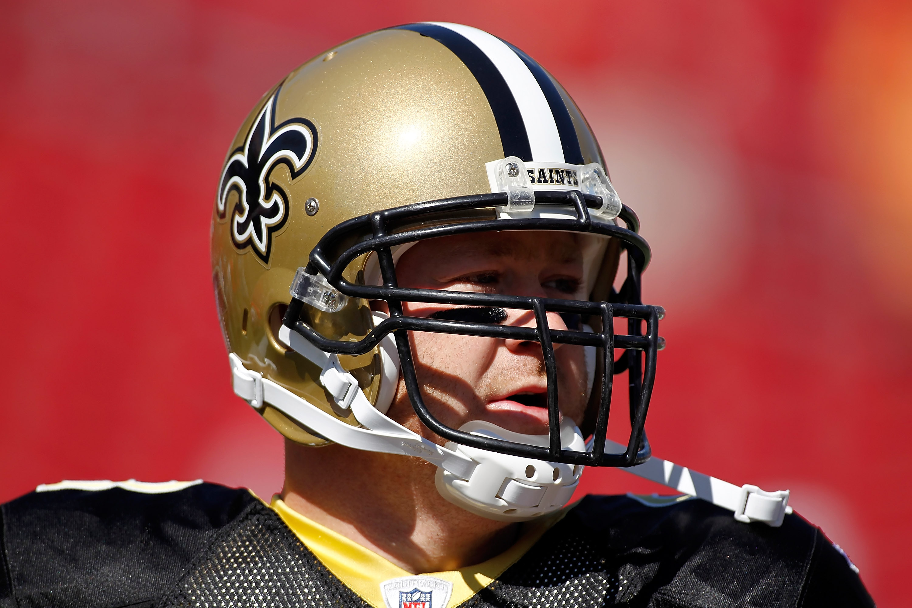 Saints tight end Jeremy Shockey (88) celebrates after scoring a