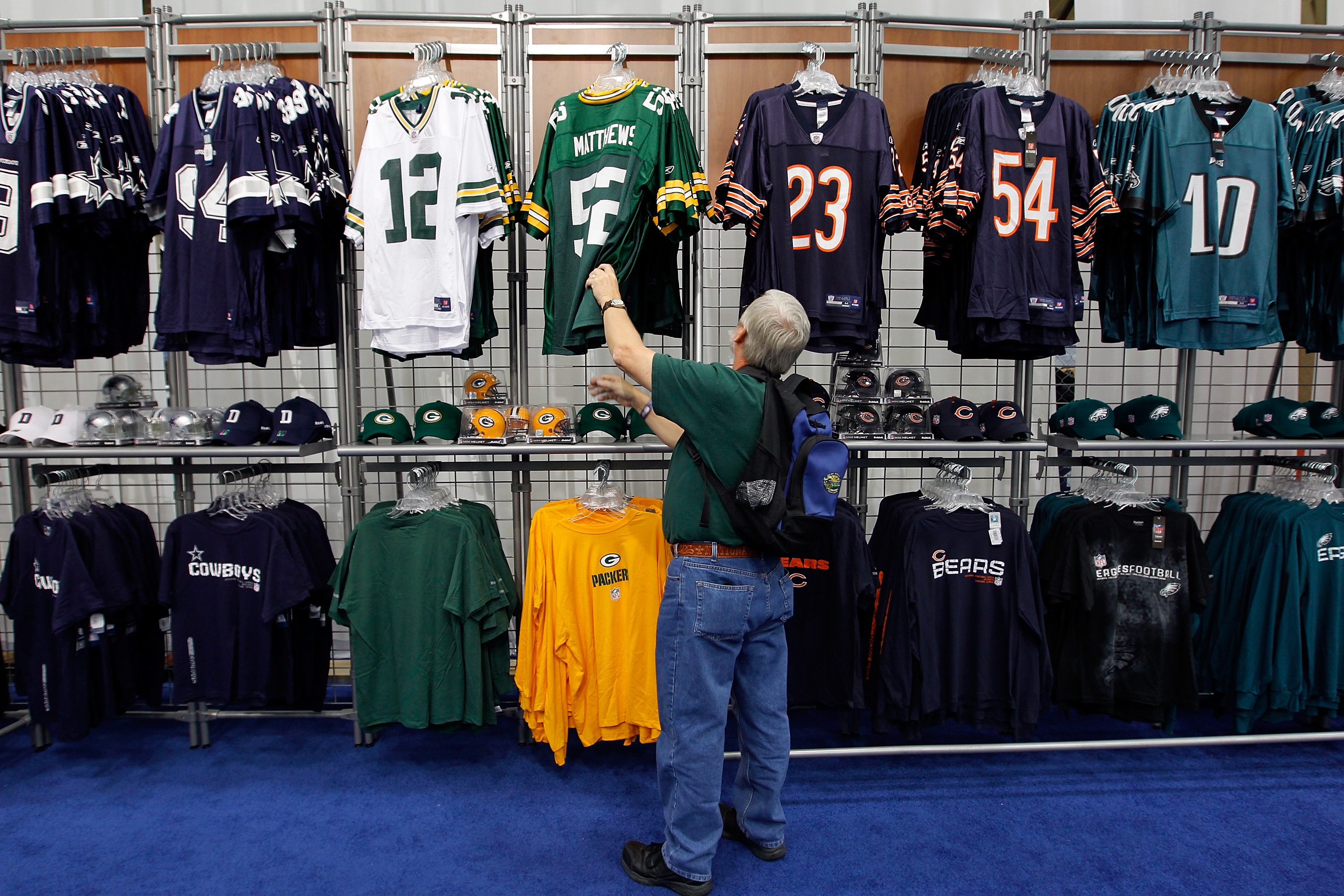 NFL Pop-Up Shop: Why Pro Football Must Keep the Store Open Year-Round, News, Scores, Highlights, Stats, and Rumors